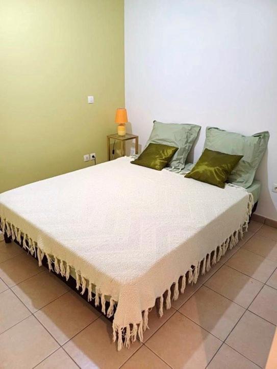 Appartement F2 Avec Piscine Saint-André Extérieur photo